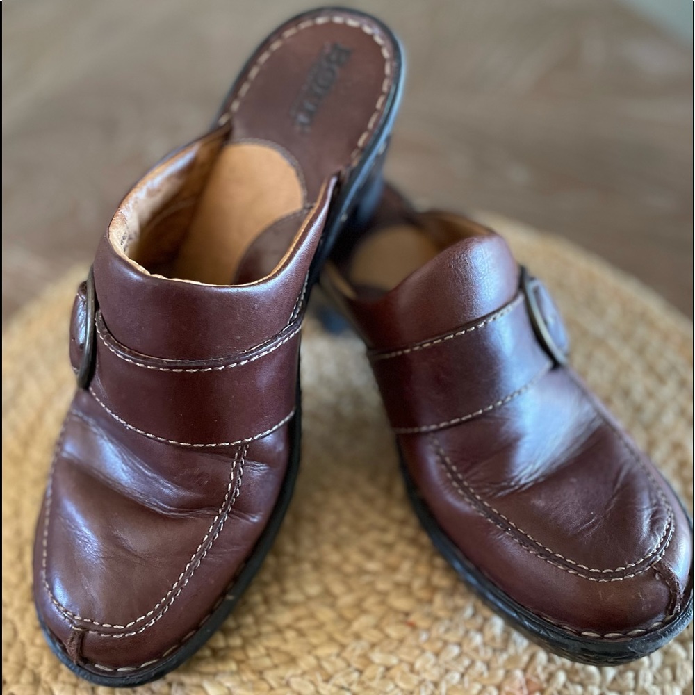Womens Born Brown Leather Clog Mules Gem